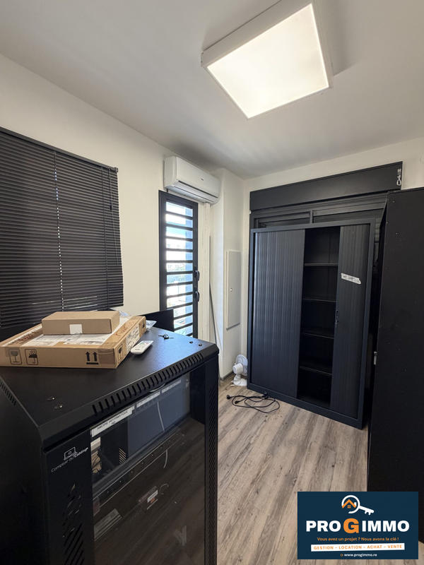 Bureau - 200 m² - 11 pièces