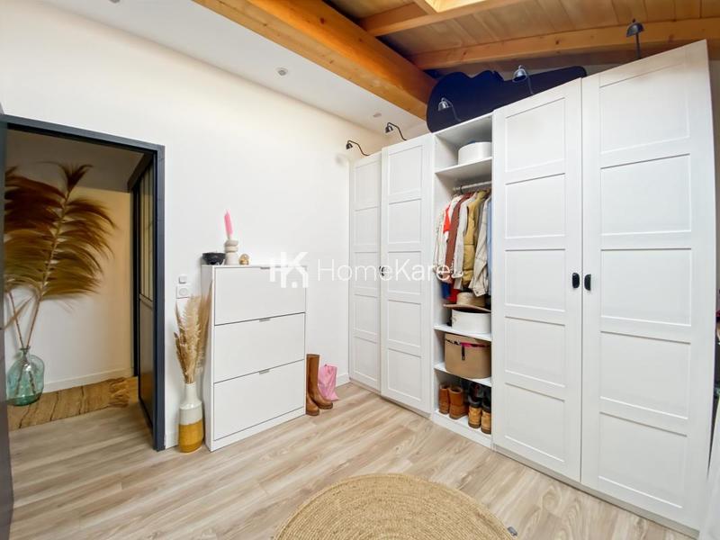 Appartement - 90 m² - 4 pièces