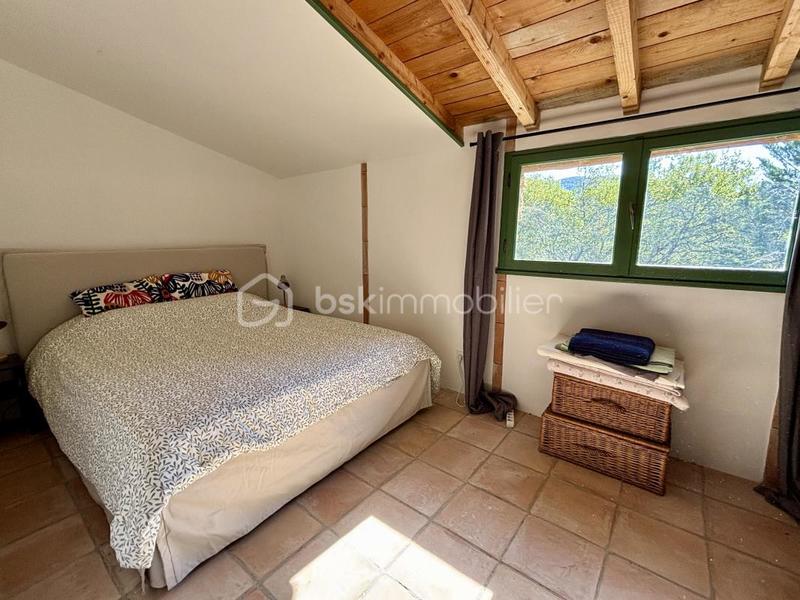 Propriété - 170 m² - 7 pièces