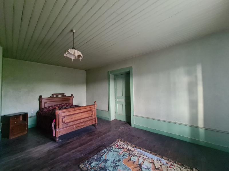 Maison - 100 m² - 6 pièces