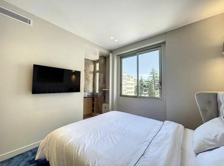 Appartement - 97 m² - 3 pièces