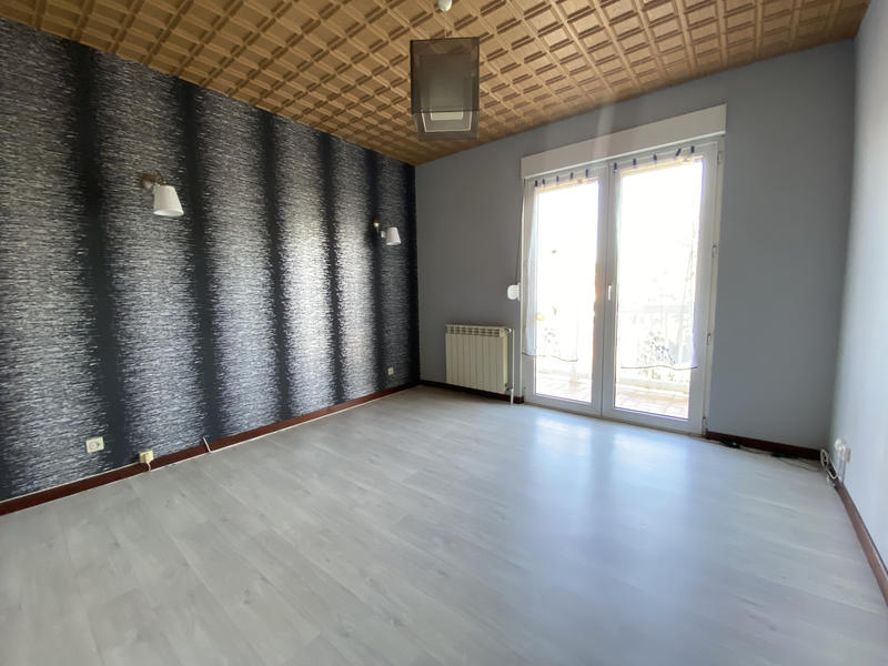 Maison - 157 m² - 9 pièces