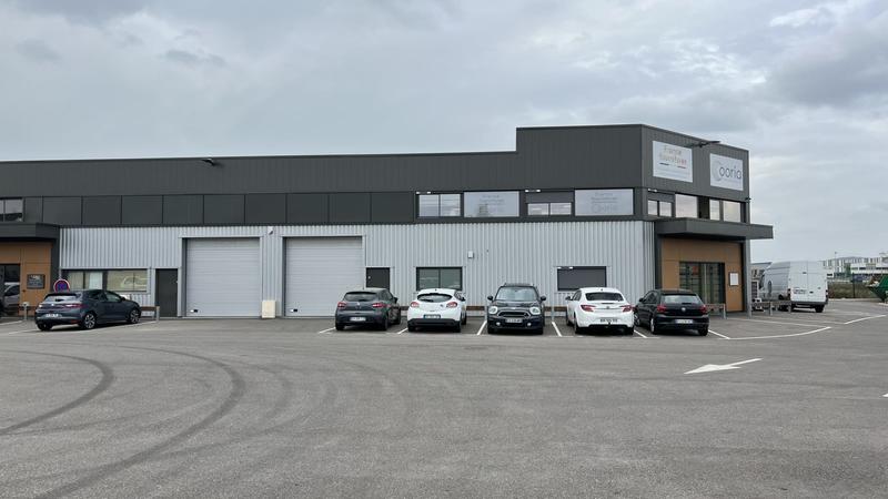 Local d'activités - 260 m²