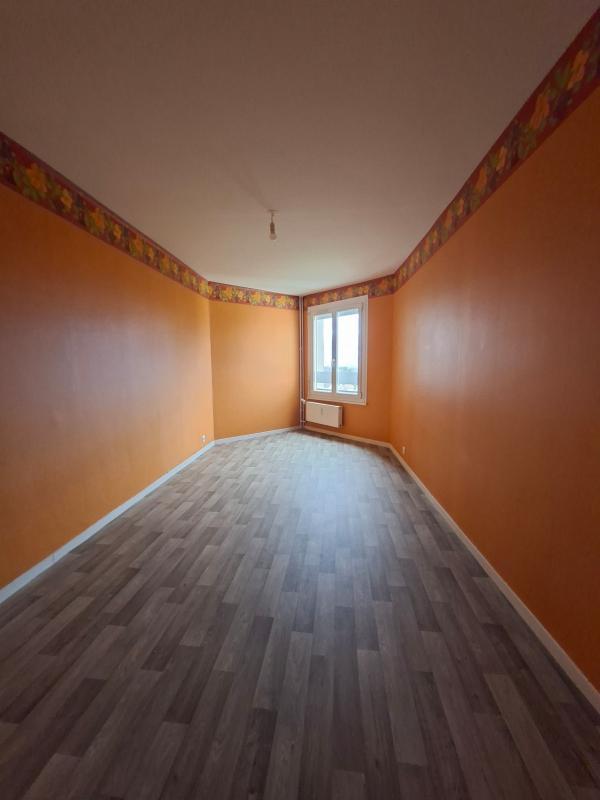 Appartement - 97 m² - 5 pièces