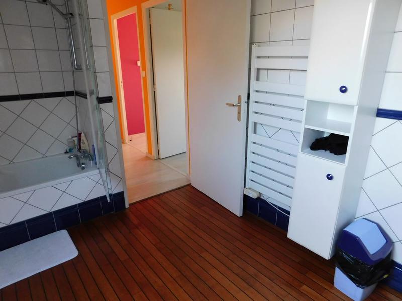 Maison - 181 m² - 6 pièces