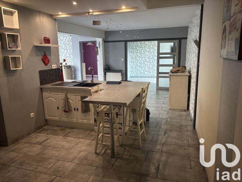 Maison - 141 m² - 7 pièces