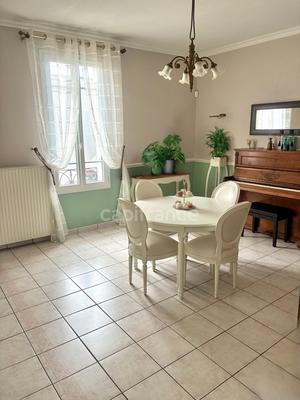 Maison - 128 m² - 6 pièces