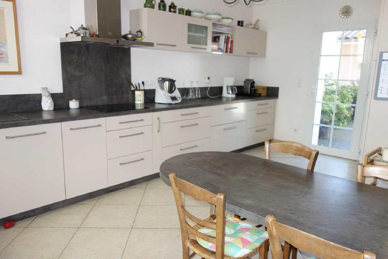 Maison - 258 m² - 6 pièces