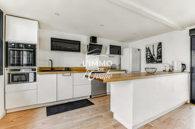 Maison - 146 m² - 5 pièces