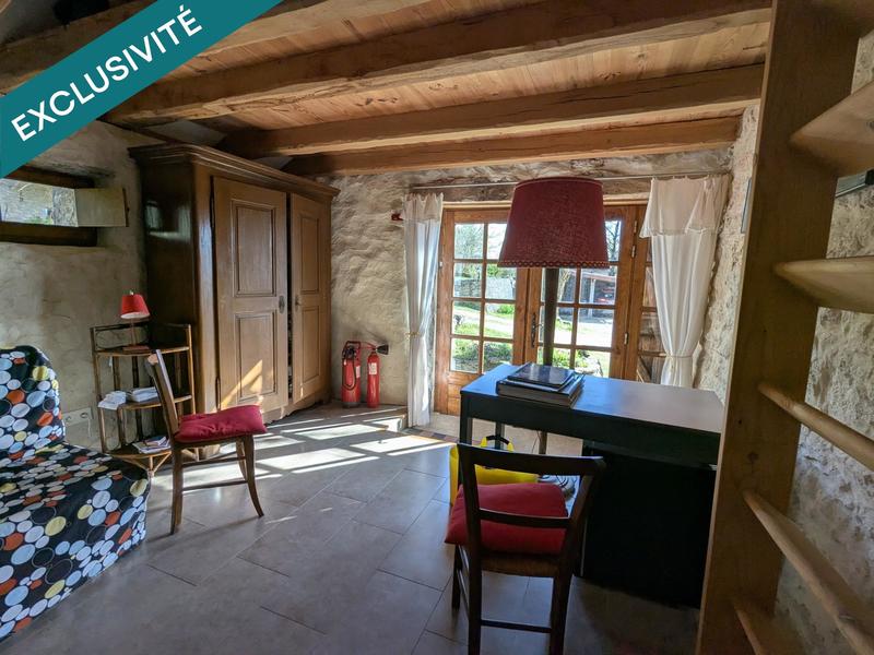 Maison - 206 m² - 6 pièces