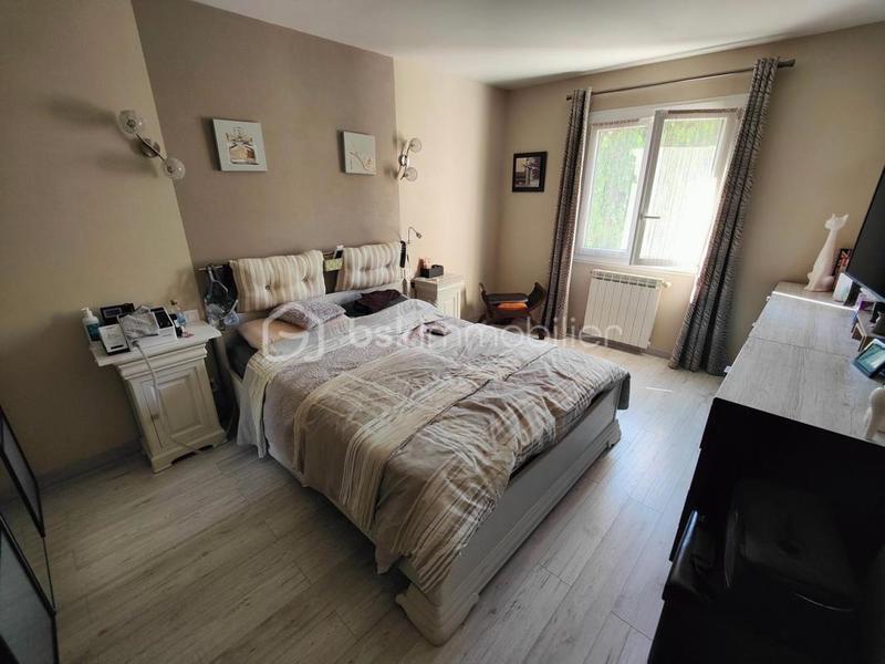 Villa - 169 m² - 6 pièces