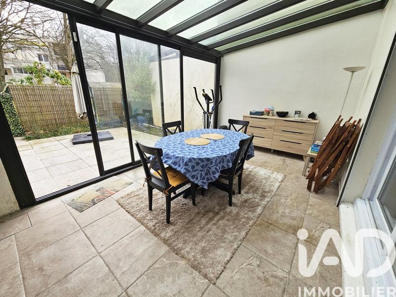 Appartement - 94 m² - 5 pièces