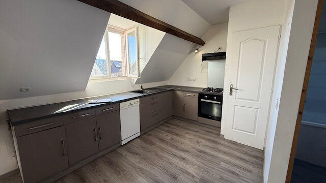 Maison - 90 m² - 6 pièces