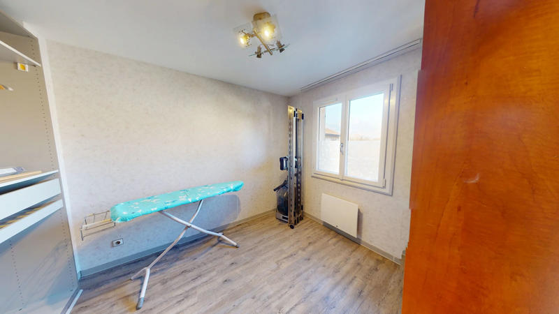 Maison - 98 m² - 5 pièces