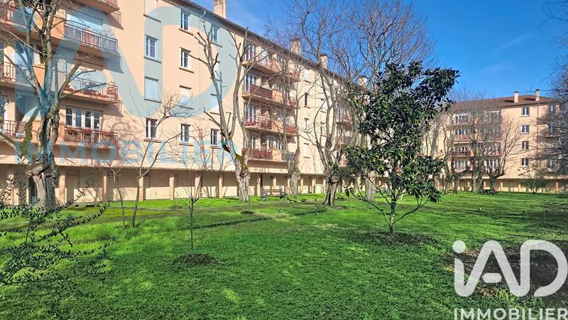 Appartement - 70 m² - 4 pièces