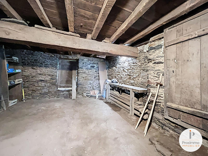 Maison - 95 m² - 6 pièces