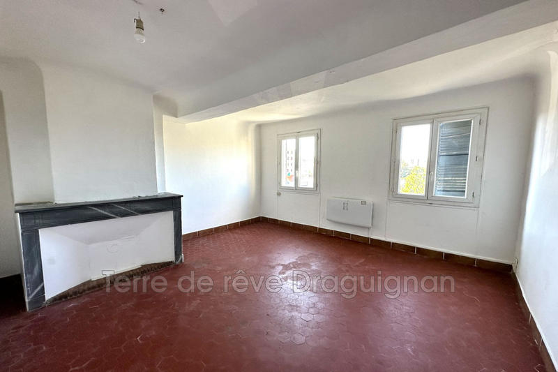 Appartement - 270 m² - 13 pièces