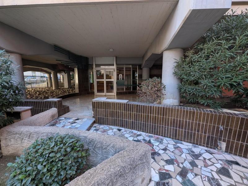 Appartement - 75 m² - 2 pièces