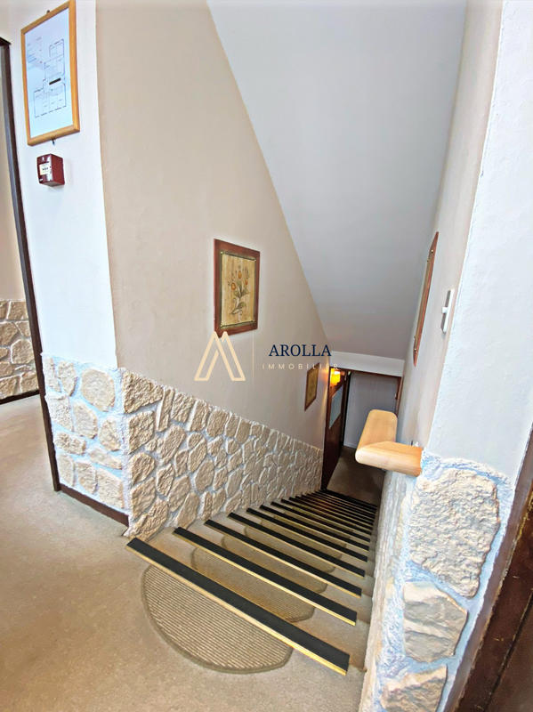 Fonds de commerce - 620 m²