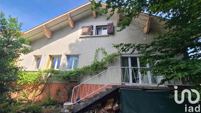 Maison - 184 m² - 7 pièces