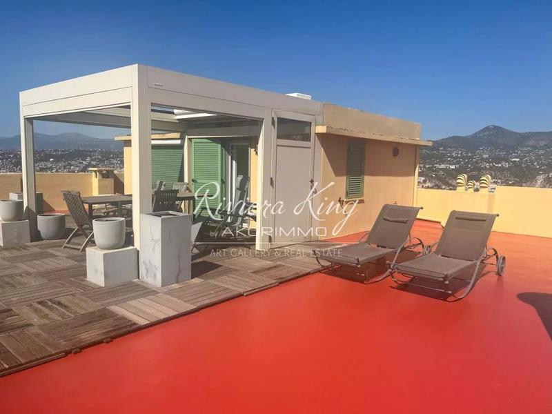 Penthouse - 125 m² - 4 pièces