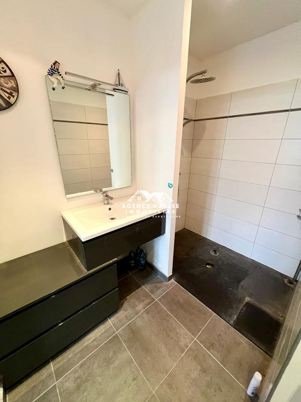 Maison - 137 m² - 8 pièces