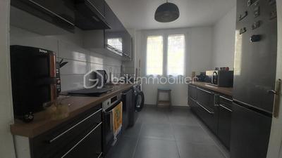 Appartement - 81 m² - 5 pièces