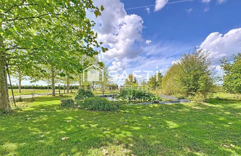 Maison - 180 m² - 5 pièces