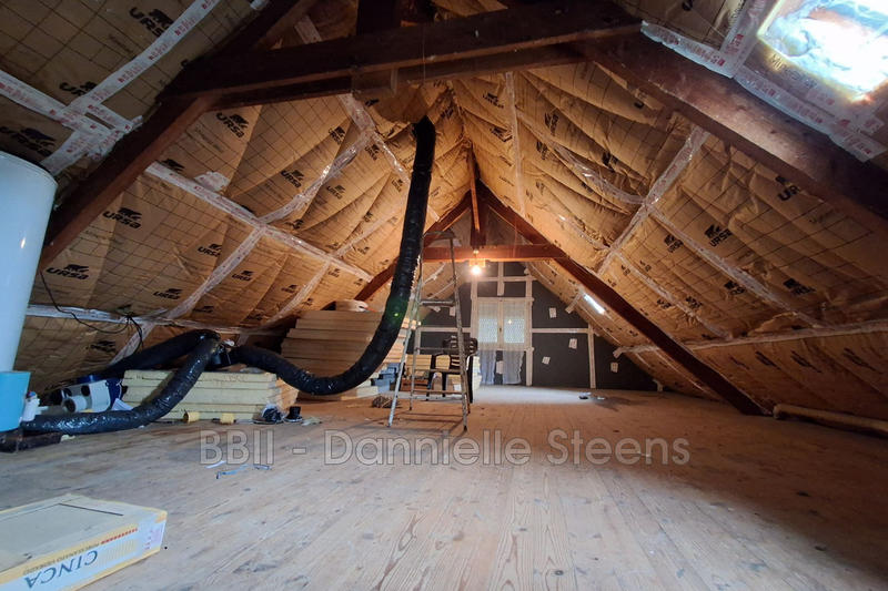 Maison - 216 m² - 10 pièces