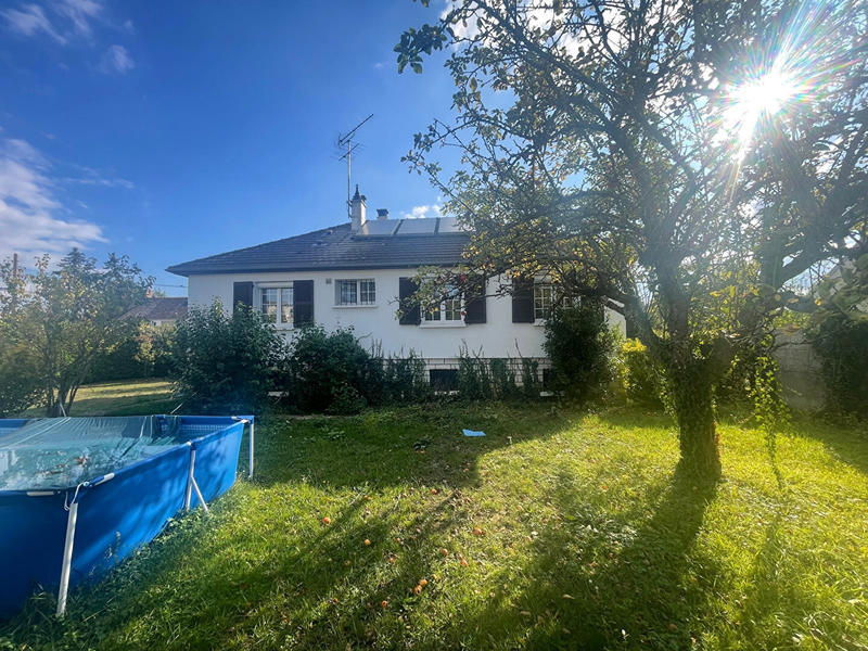 Maison - 100 m² - 4 pièces