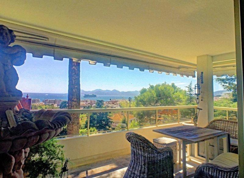 Appartement - 117 m² - 4 pièces