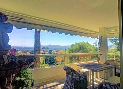 Appartement - 117 m² - 4 pièces