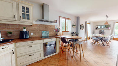 Maison - 105 m² - 4 pièces