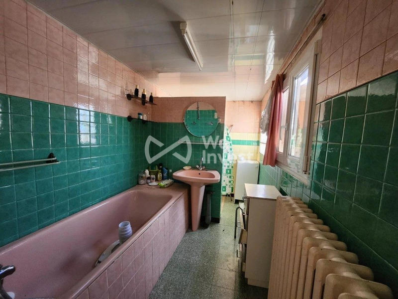 Maison - 120 m² - 9 pièces