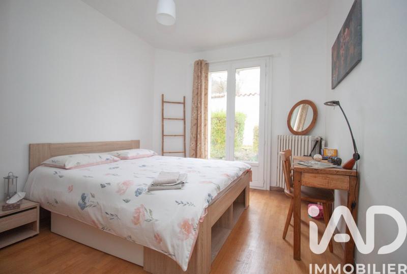 Maison - 270 m² - 7 pièces