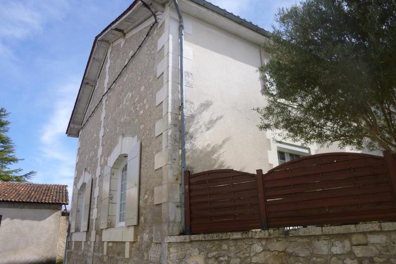 Maison - 106 m² - 3 pièces