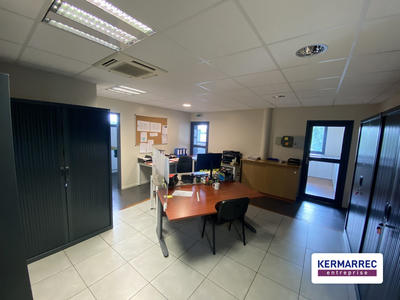 Bureau - 274 m²