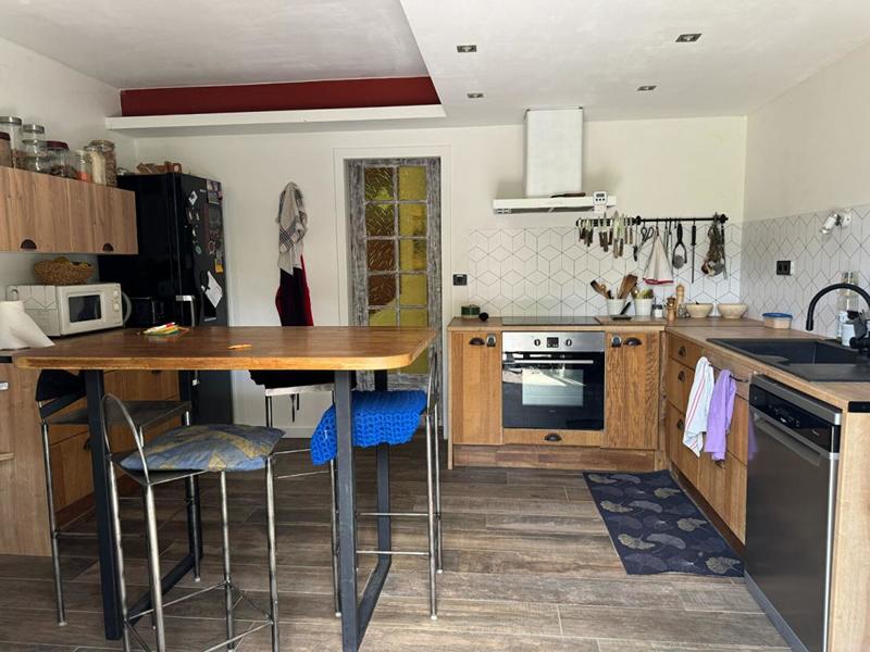 Propriété - 143 m² - 4 pièces