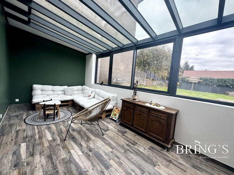 Maison - 200 m² - 7 pièces