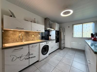 Appartement - 77 m² - 3 pièces