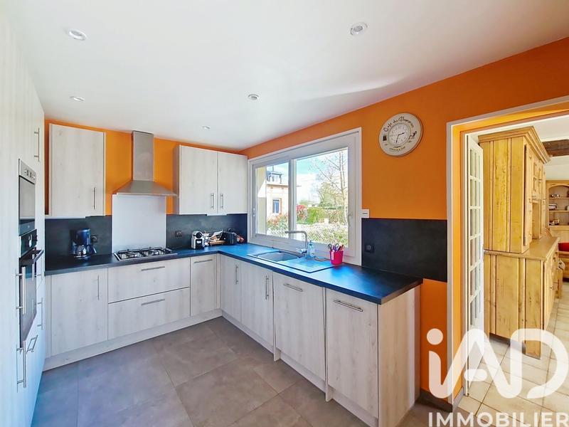 Maison - 90 m² - 5 pièces