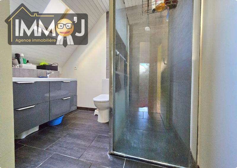 Maison - 96 m² - 4 pièces