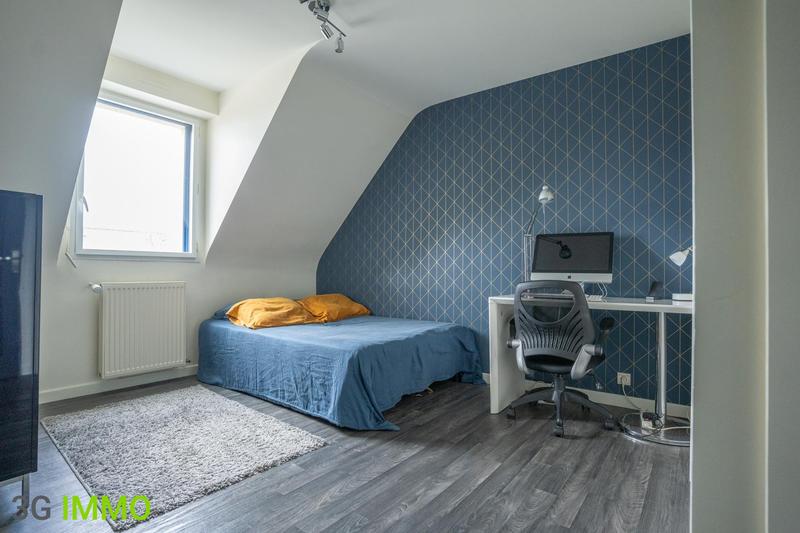 Maison contemporaine - 198 m² - 6 pièces