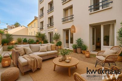 Appartement - 102 m² - 4 pièces