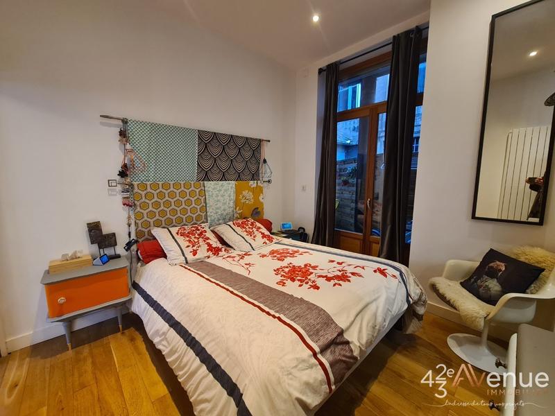 Appartement - 77 m² - 3 pièces