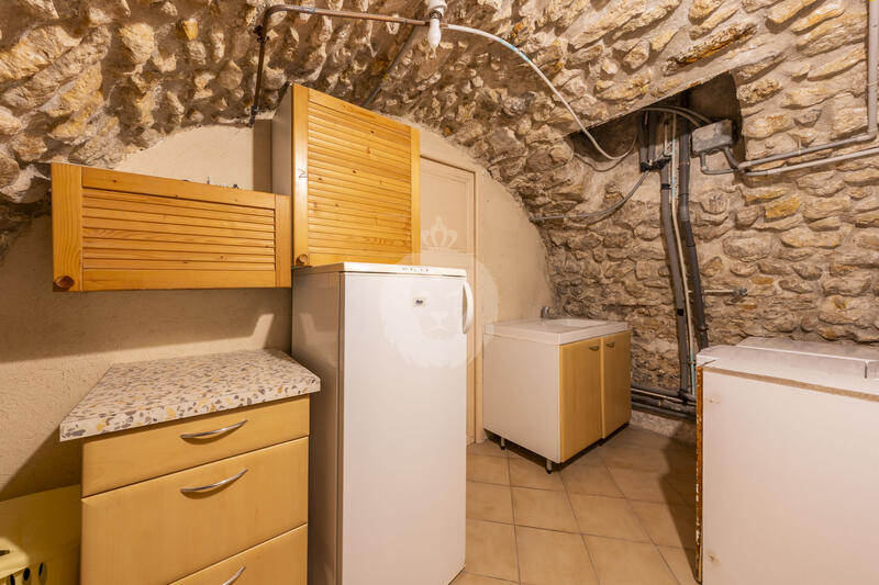 Appartement - 105 m² - 5 pièces