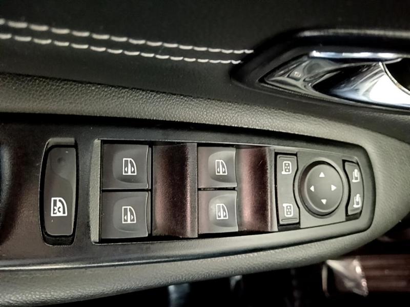 Renault Grand Scénic III dci 130 energy fap eco2 bose edition 7 pl