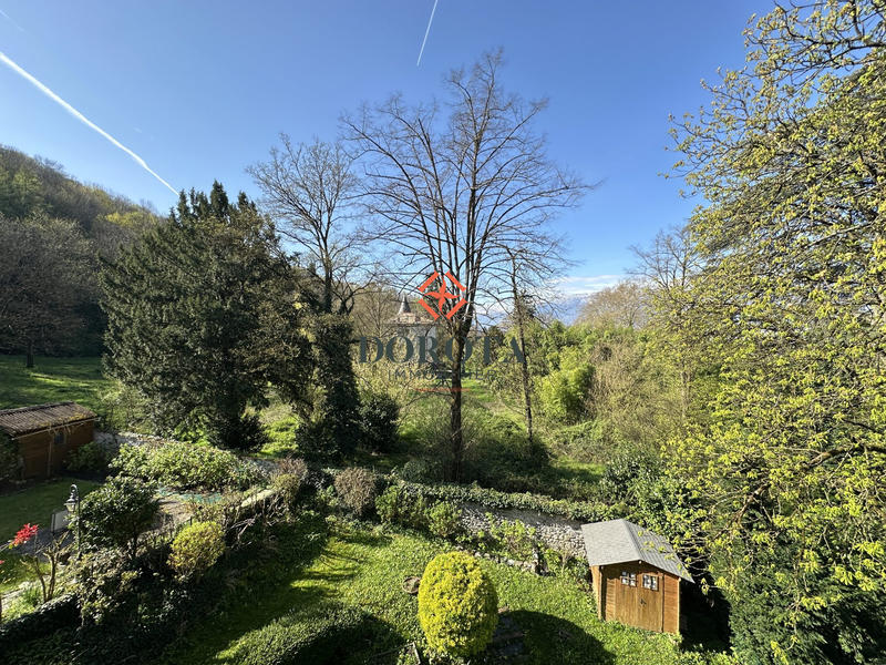 Appartement - 136 m² - 4 pièces