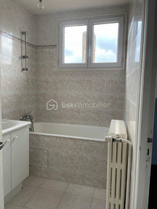 Maison ancienne - 120 m² - 9 pièces