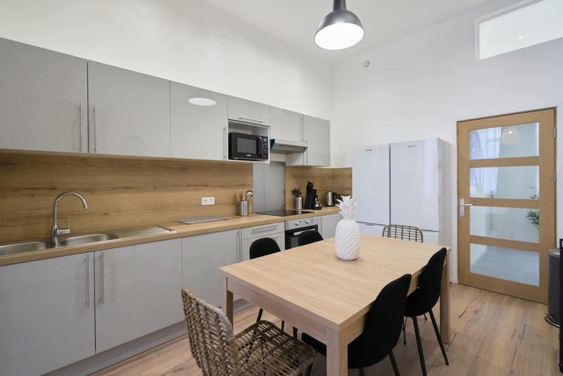 Maison - 153 m² - 8 pièces